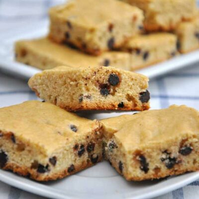 Chocolate chip bars on a plate